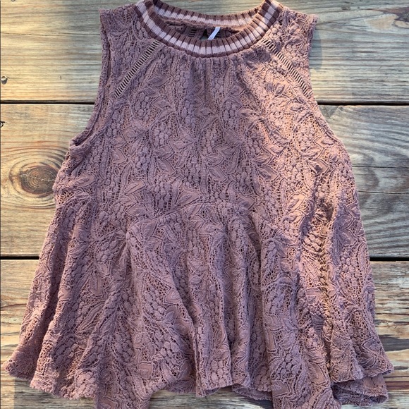 Free People Tops - Free People lace sleeveless top